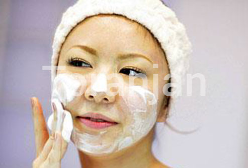 گام 2: تمیز کردن پوست معمولی/ترکیبی - ترنجان