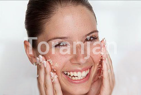 گام 2: تمیز کردن پوست خشک - ترنجان