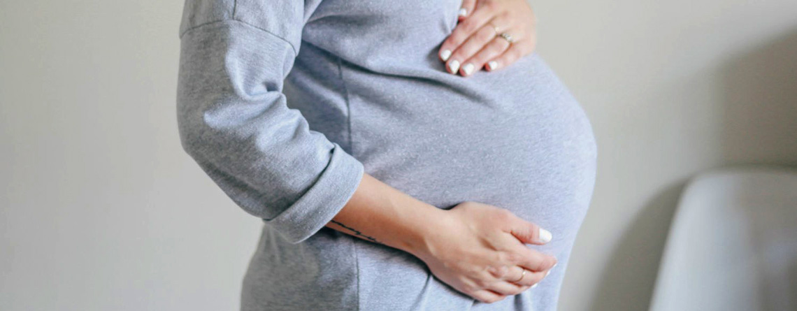 چگونه در دوران بارداری پوستی درخشان و سالم داشته باشیم - ترنجان